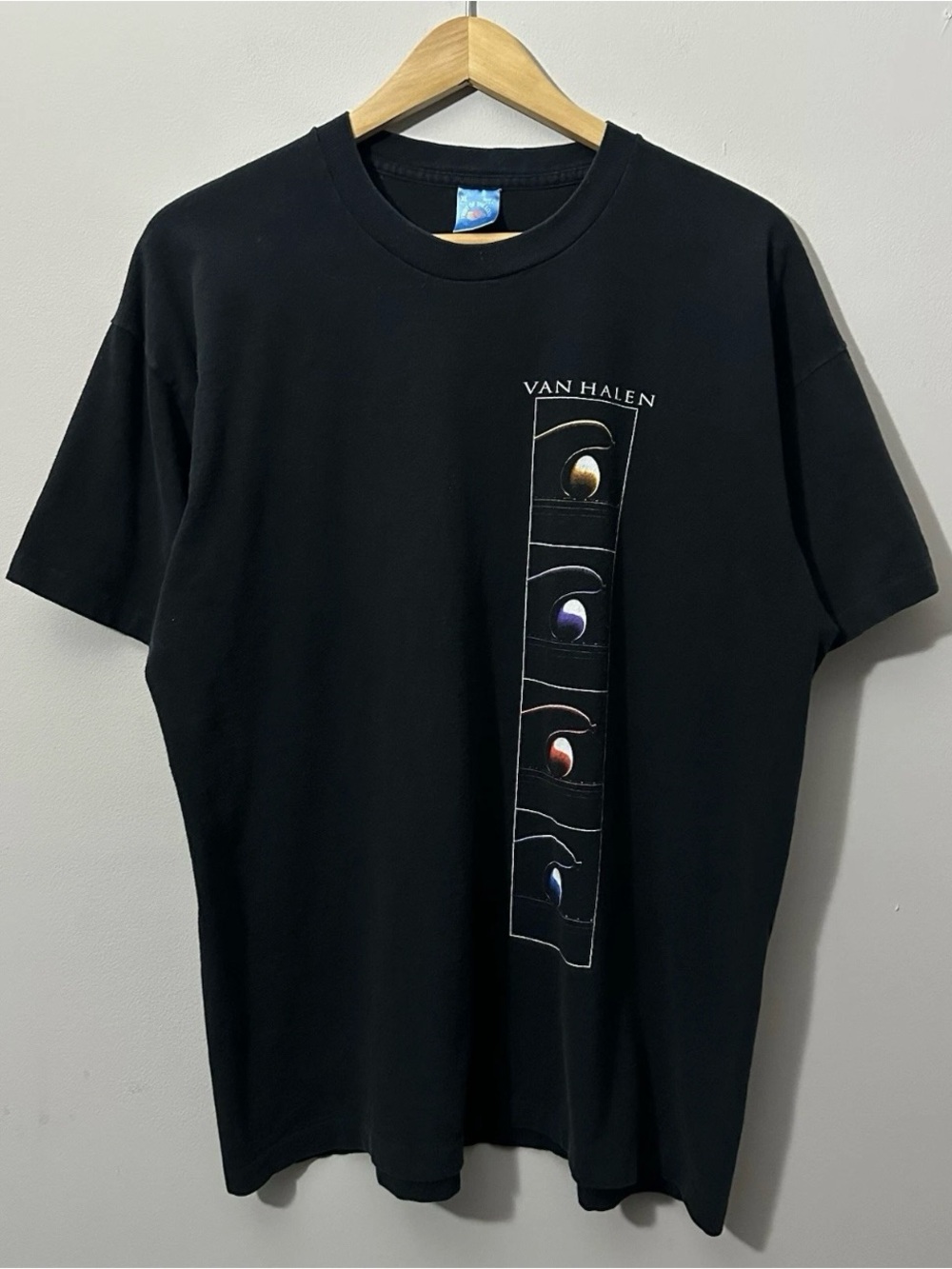 Vintage 1995 Van Halen Balance Tour Eggs T Shirt Size XL Single Stitch Band Tee